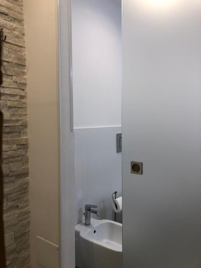 B & B Via Cavour แตร์โมลิ ภายนอก รูปภาพ