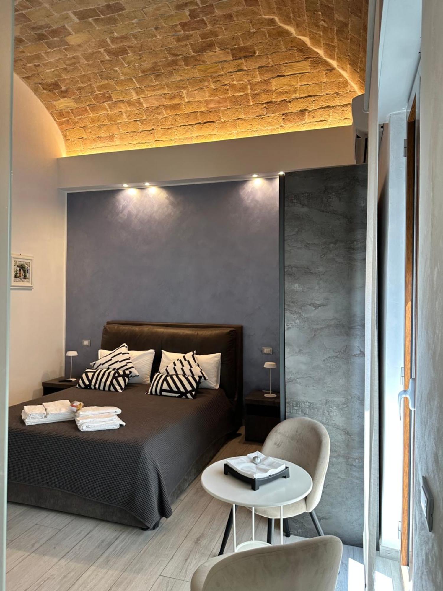 B & B Via Cavour แตร์โมลิ ภายนอก รูปภาพ